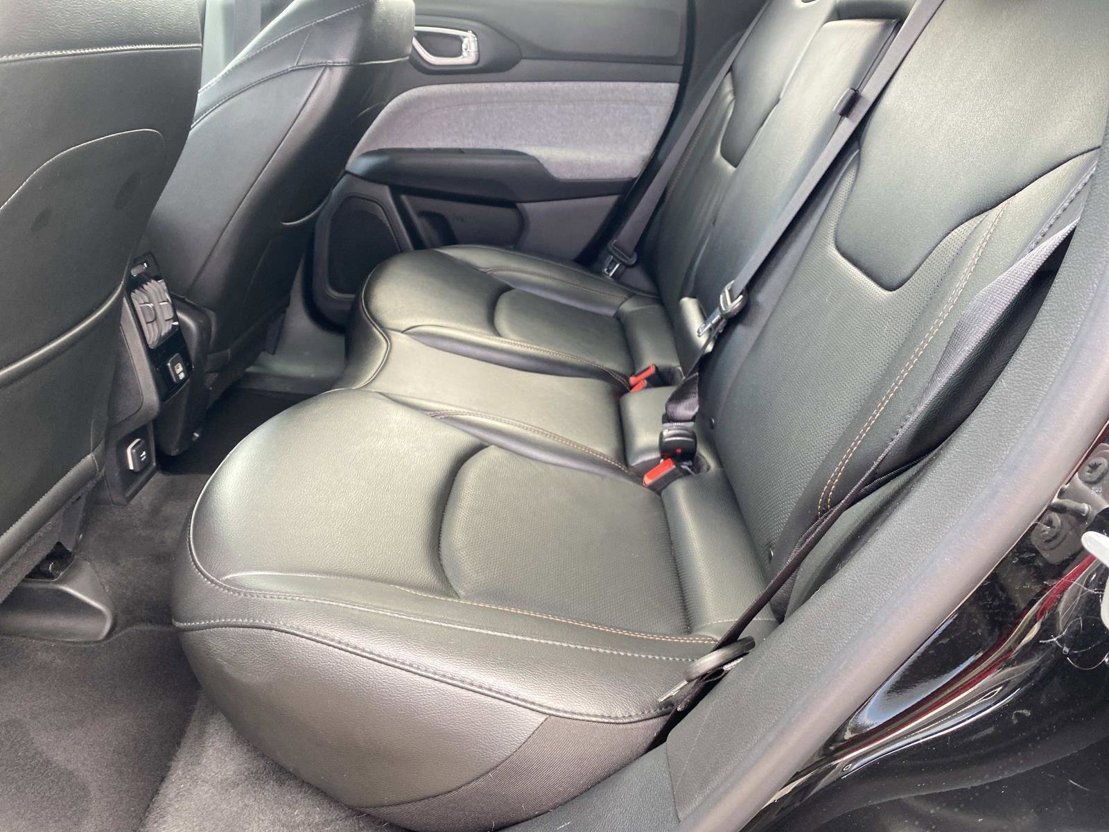 Used 2022 Jeep Compass Latitude image 19