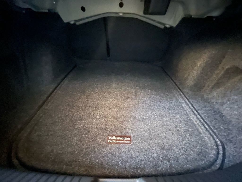 Certified 2025 Volkswagen Jetta GLI Autobahn w/ GLI Black Package FWD image 28