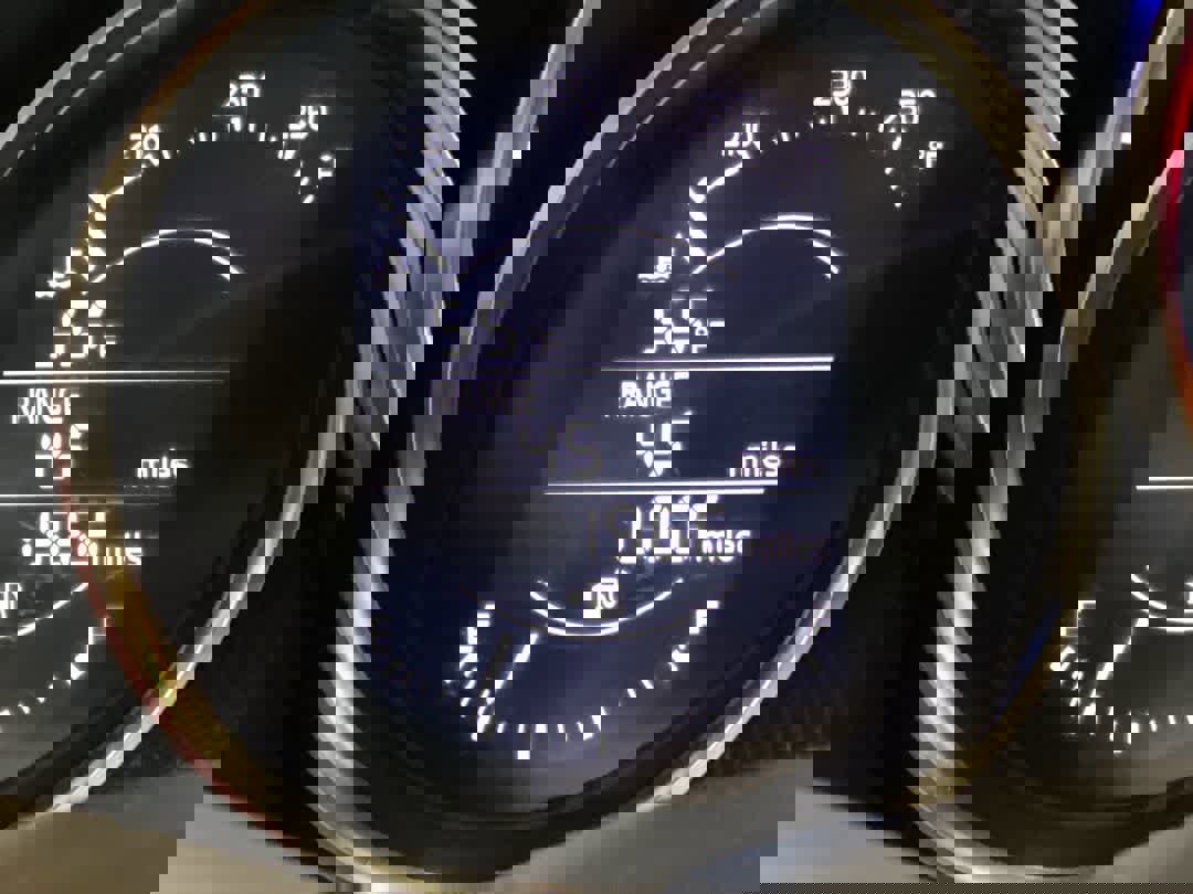 Used 2018 MAZDA MX-5 Miata Grand Touring w/ Appearance Package image 18