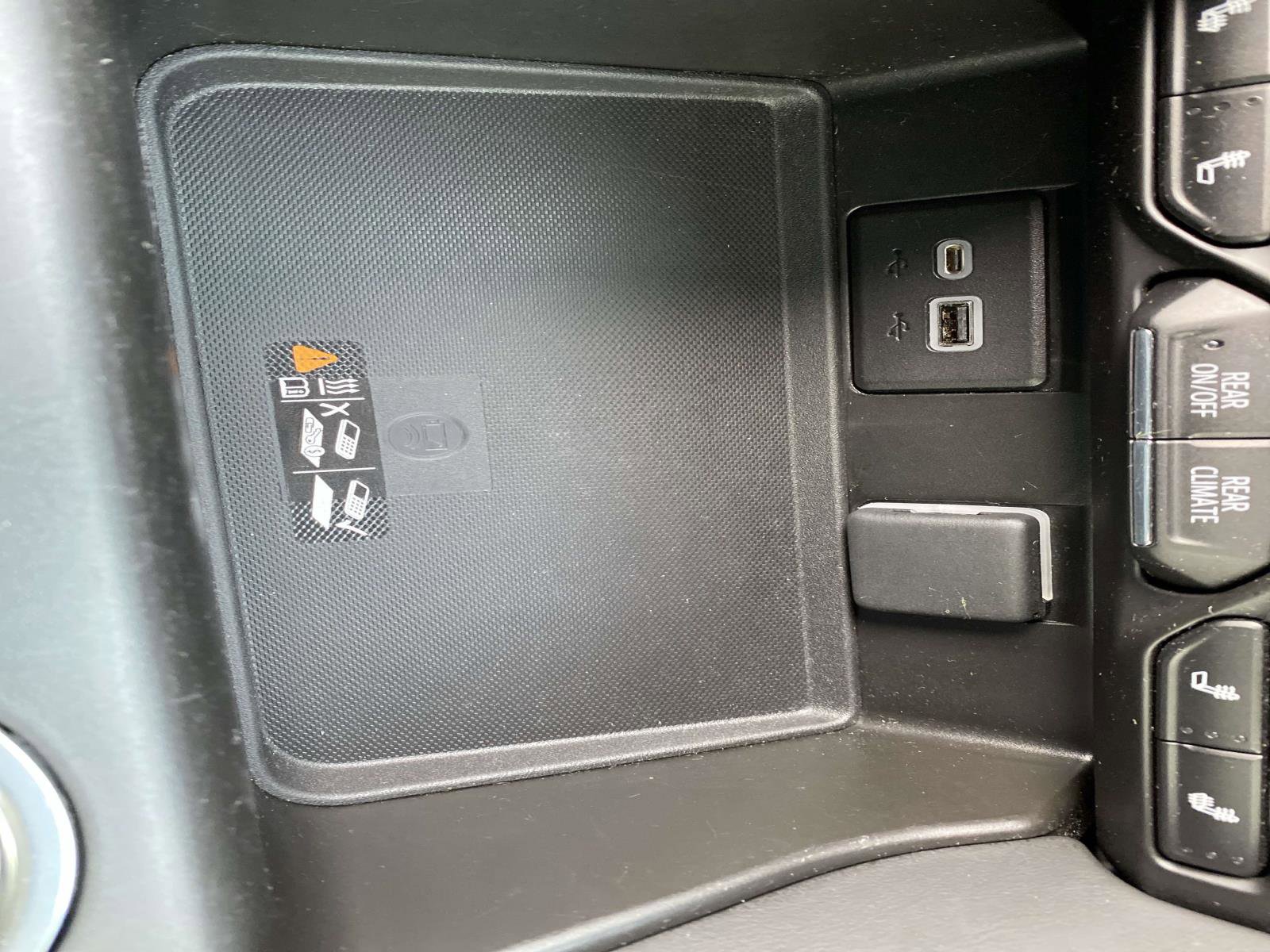 Used 2023 Chevrolet Tahoe RST AWD/4WD image 16