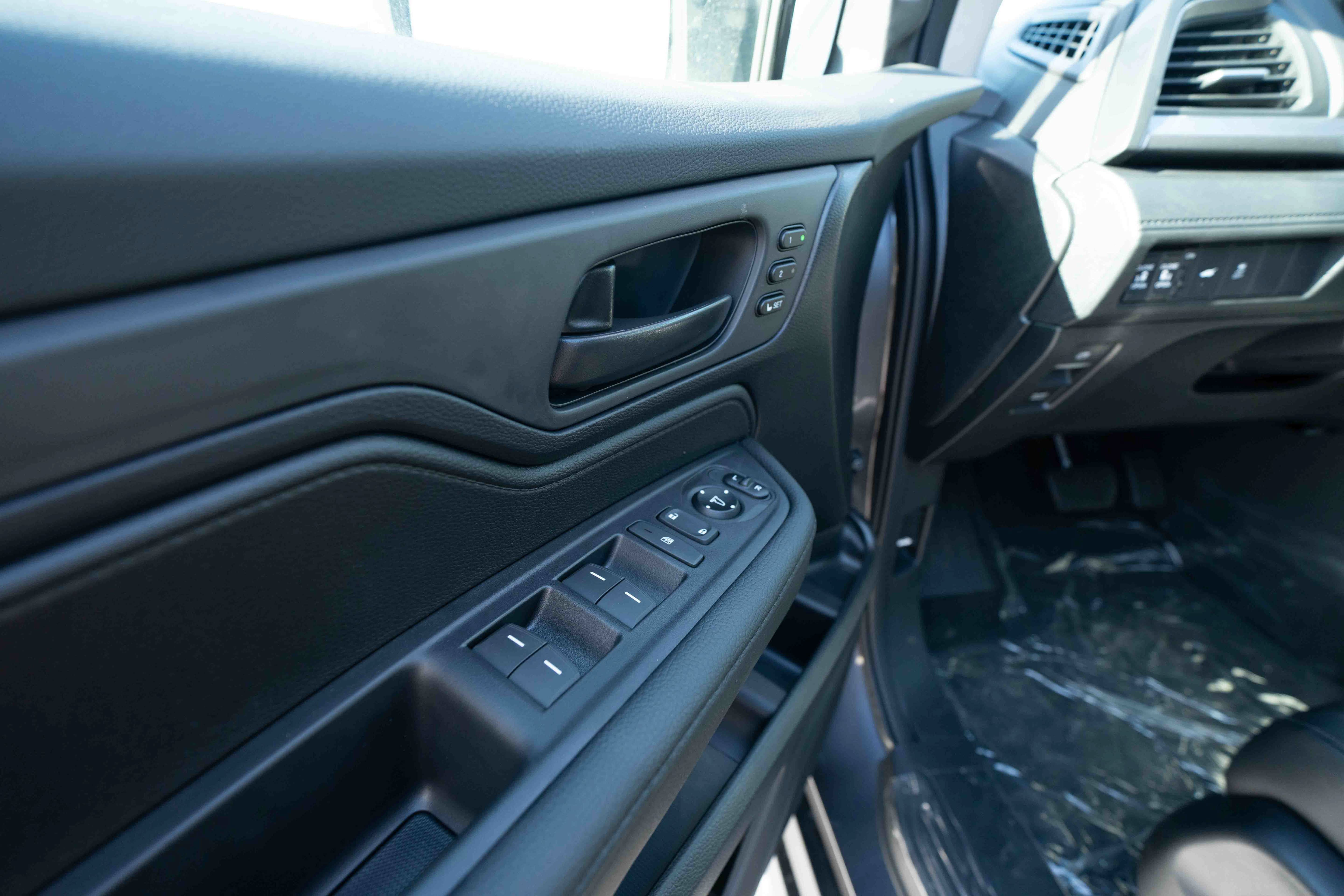 New 2027 Honda Odyssey EX-L image 7