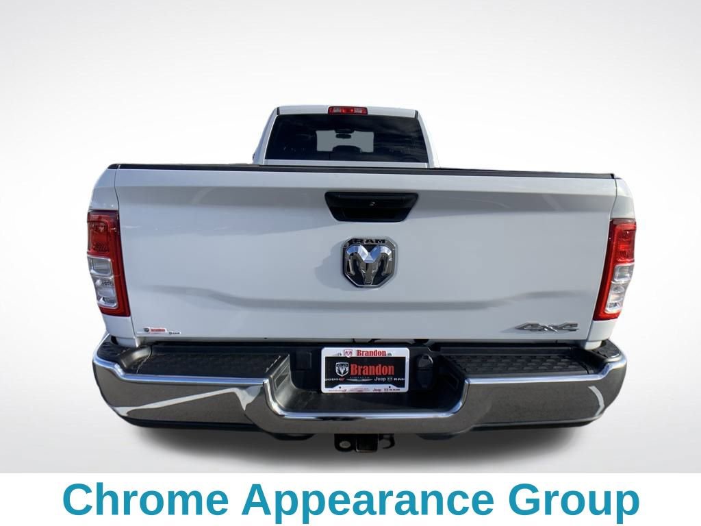Used 2020 RAM 2500 Tradesman w/ Chrome Appearance Group AWD/4WD image 4