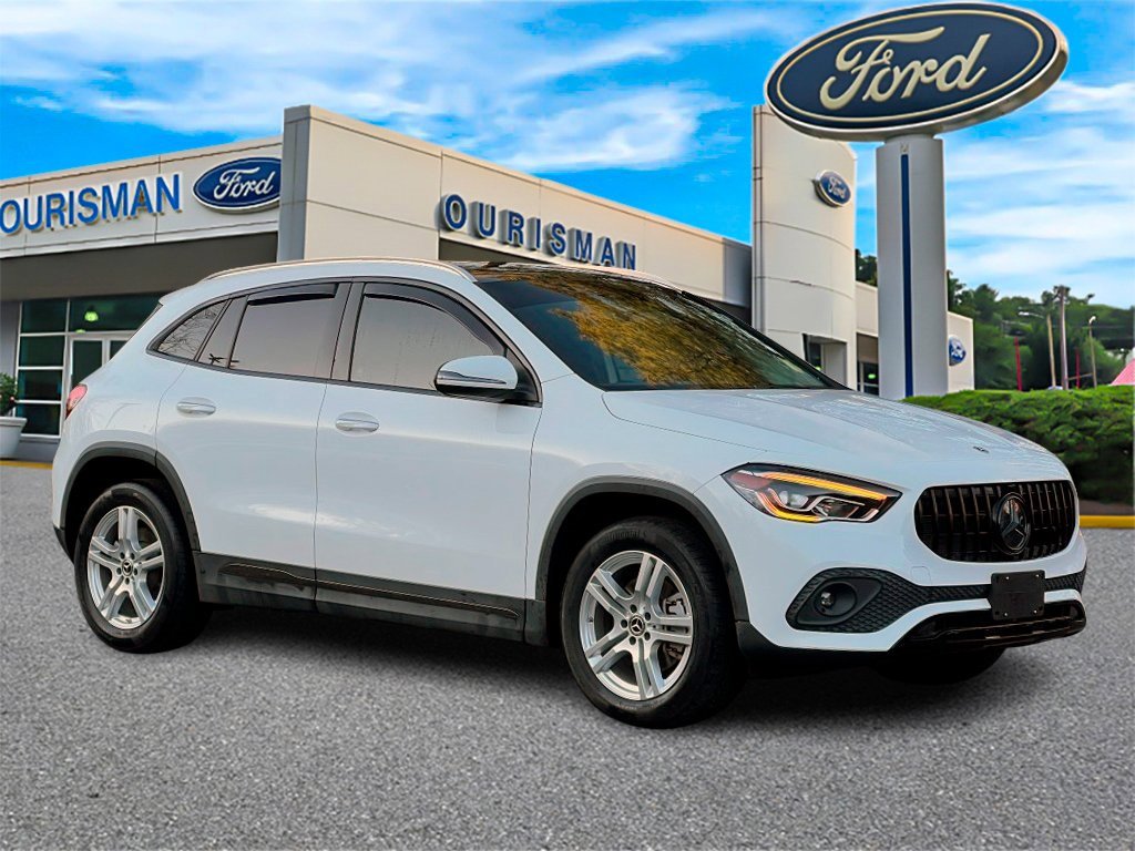 Used 2021 Mercedes-Benz GLA 250 4MATIC w/ Premium Package
