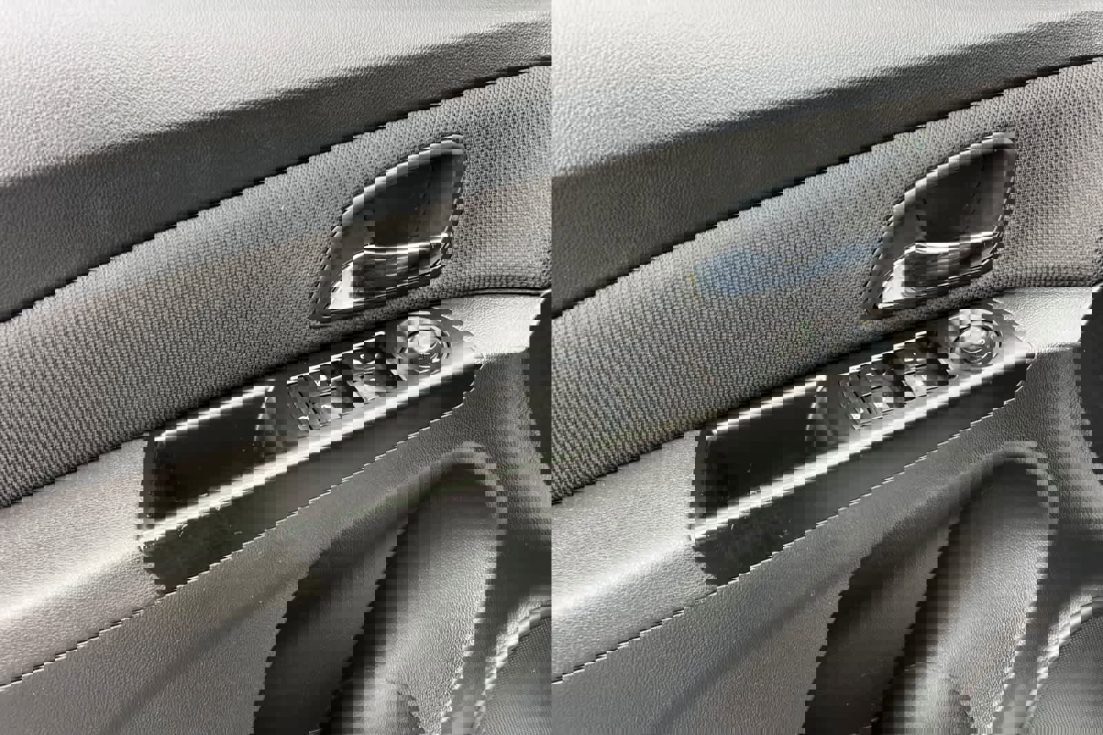 Used 2014 Chevrolet Cruze LTZ w/ RS Package image 12