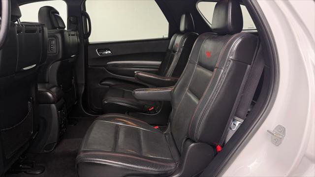 Used 2018 Dodge Durango R/T w/ Technology Group RWD image 17