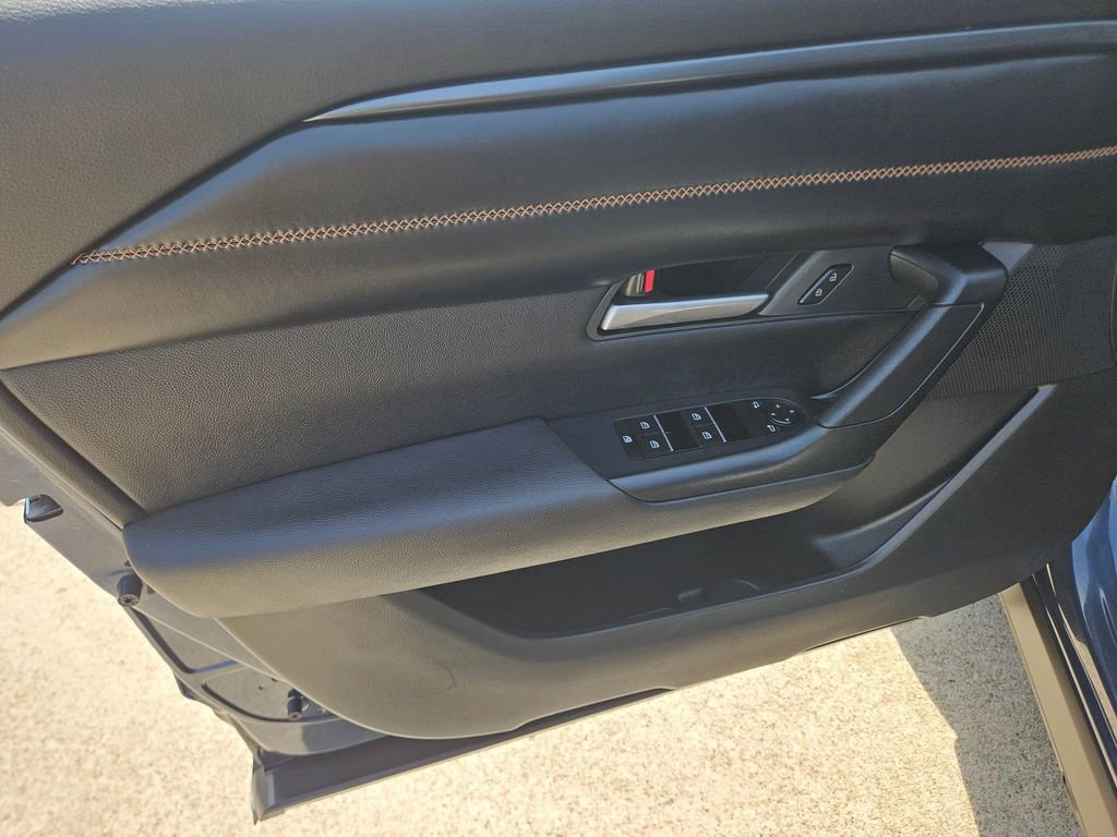 Used 2025 MAZDA CX-50 AWD 2.5 Hybrid w/ Premium Pkg image 14