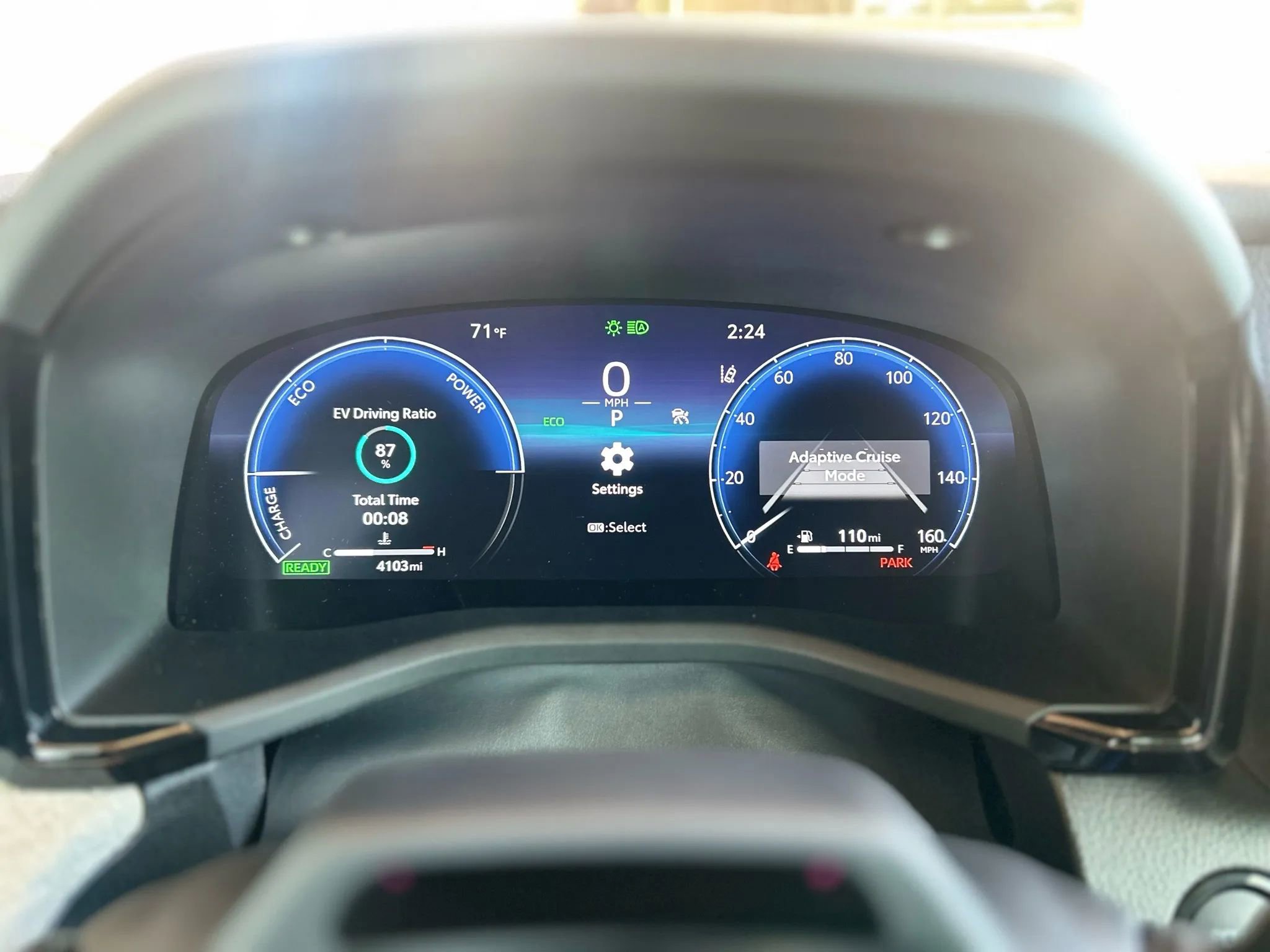 Used 2025 Toyota Camry XLE image 11