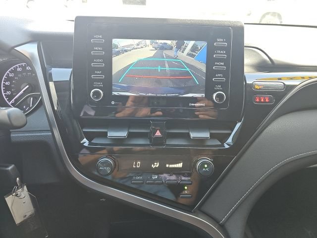 Used 2021 Toyota Camry SE AWD/4WD image 14