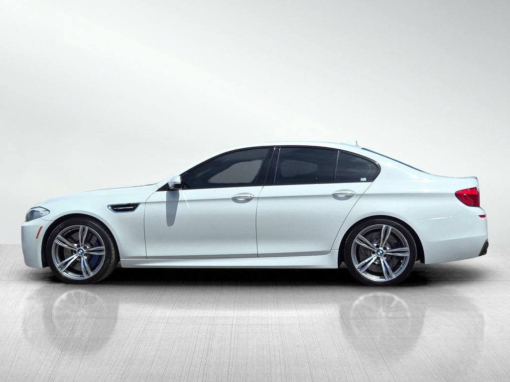 Used 2013 BMW M5 RWD image 8