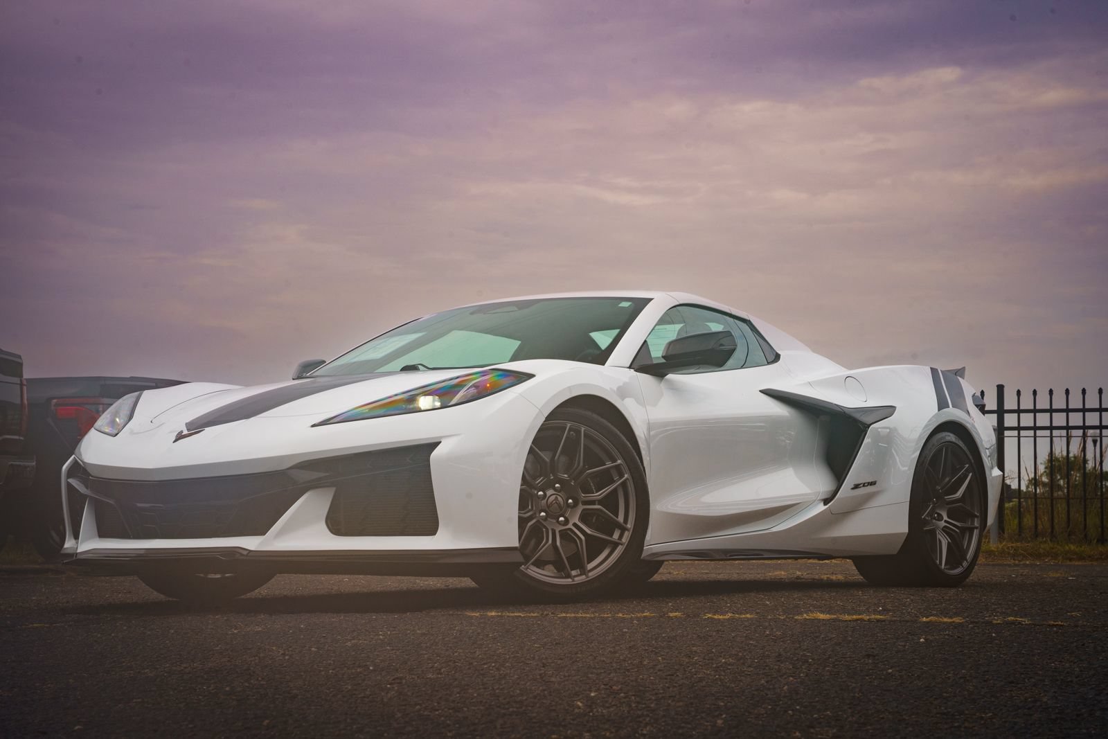 Used 2024 Chevrolet Corvette Z06 RWD image 4