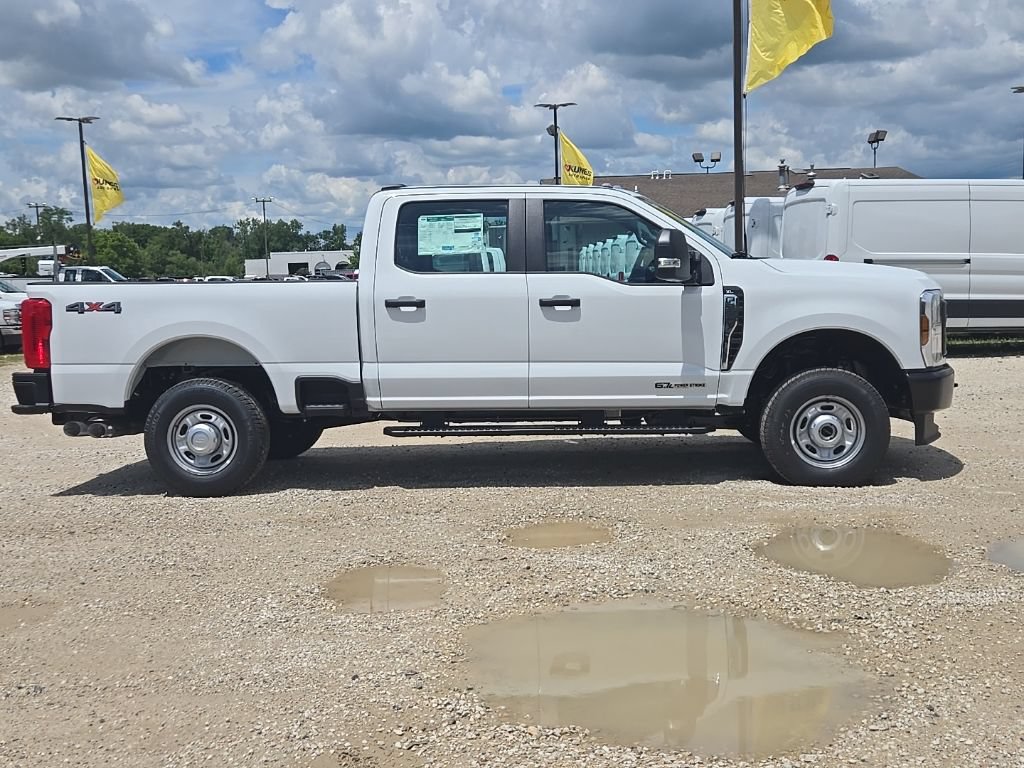 New 2026 Ford F350 XL w/ XL Driver Assist Package AWD/4WD image 2