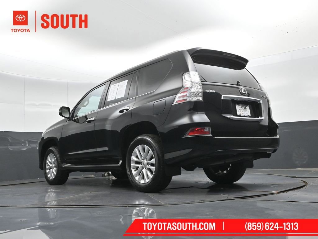 Used 2023 Lexus GX 460 Premium w/ Premium Package image 52