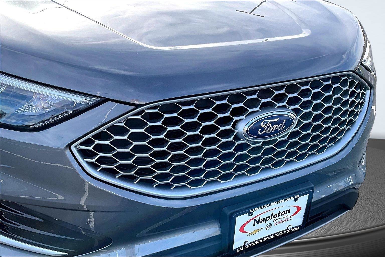 Used 2024 Ford Edge SEL AWD/4WD image 29