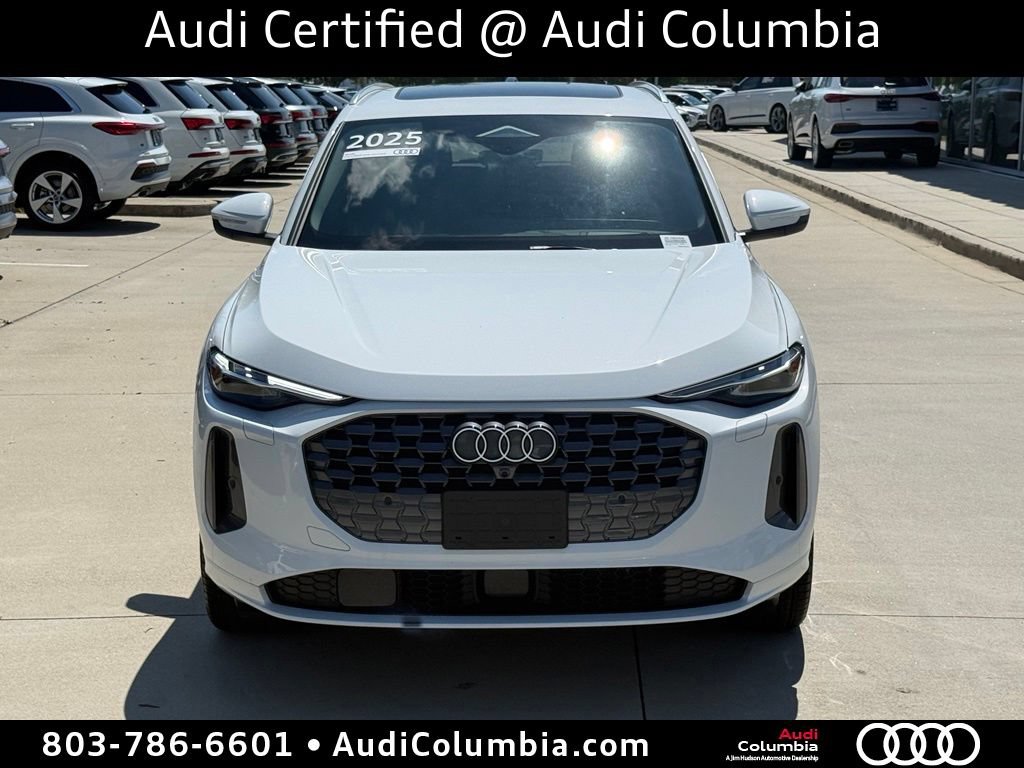 Certified 2025 Audi Q5 Premium AWD/4WD image 8