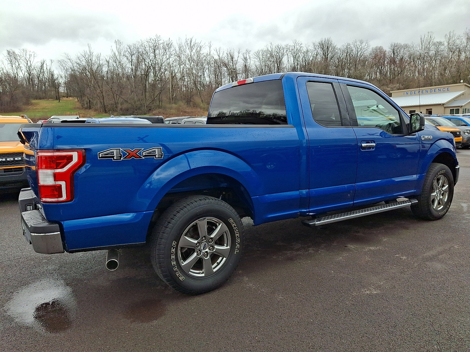 Used 2018 Ford F150 XLT w/ Equipment Group 302A Luxury image 11