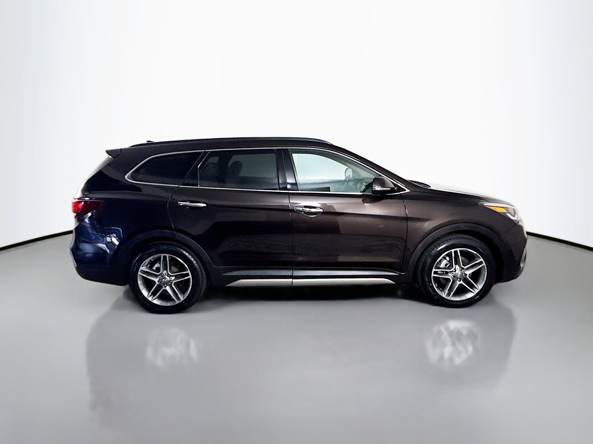 Used 2019 Hyundai Santa Fe XL image 11