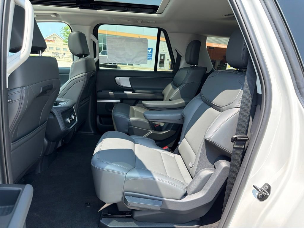 New 2026 Ford Expedition Max Active AWD/4WD image 12