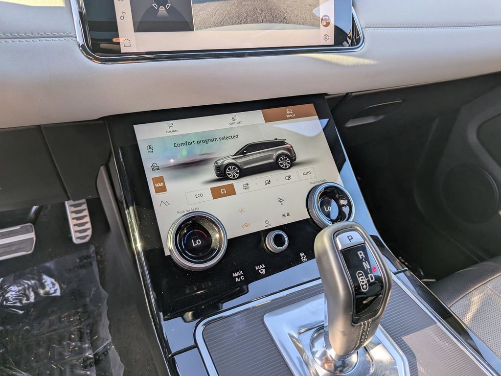 Used 2023 Land Rover Range Rover Evoque R-Dynamic SE image 24