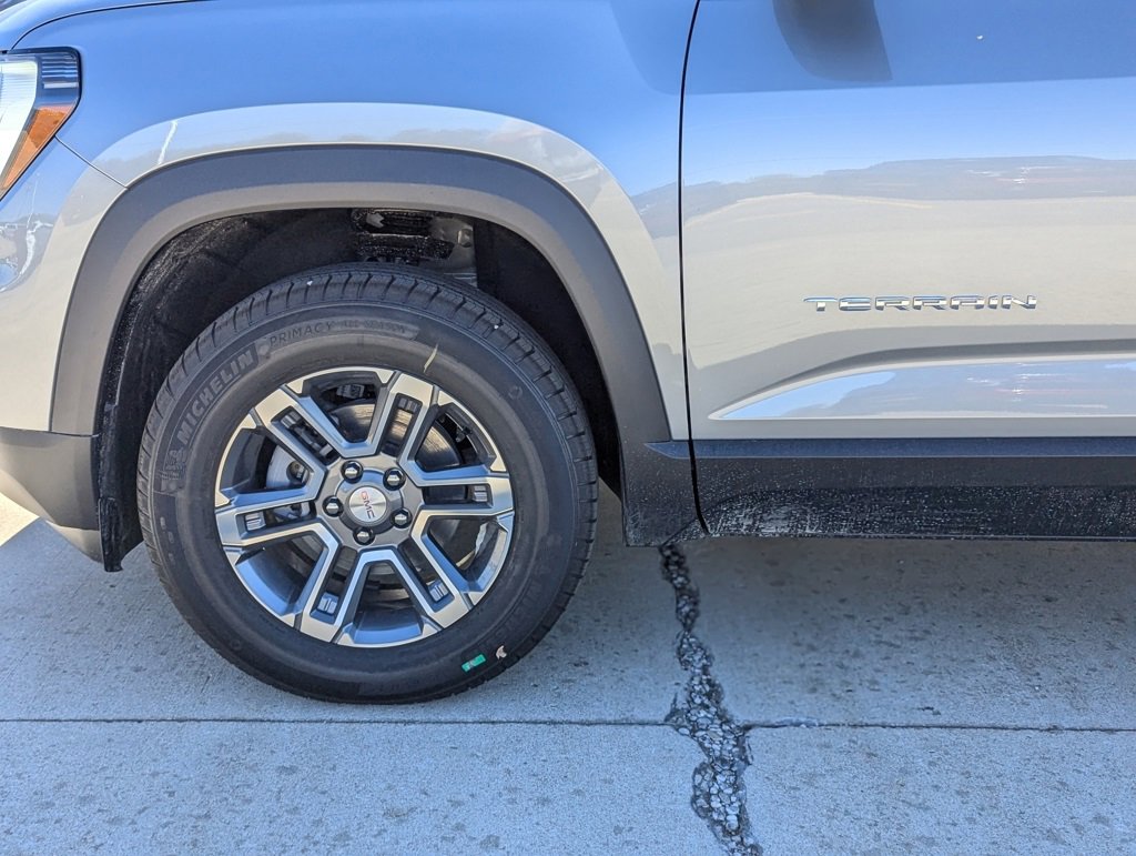New 2026 GMC Terrain Elevation w/ LPO, Floor Liner Package image 10
