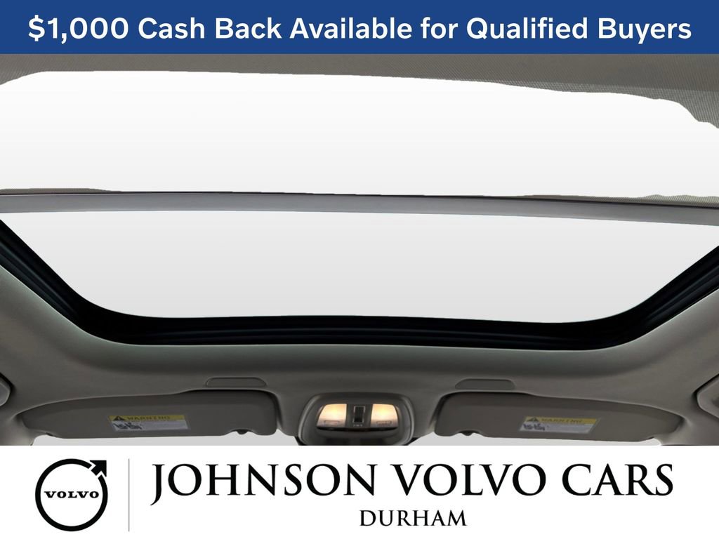 New 2026 Volvo XC60 B5 Plus w/ Protection Package Premier AWD/4WD image 10