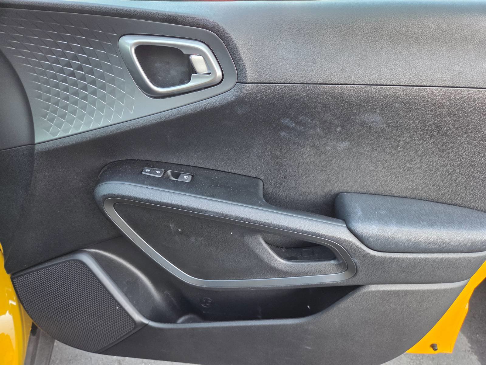 Used 2020 Kia Soul S FWD image 14