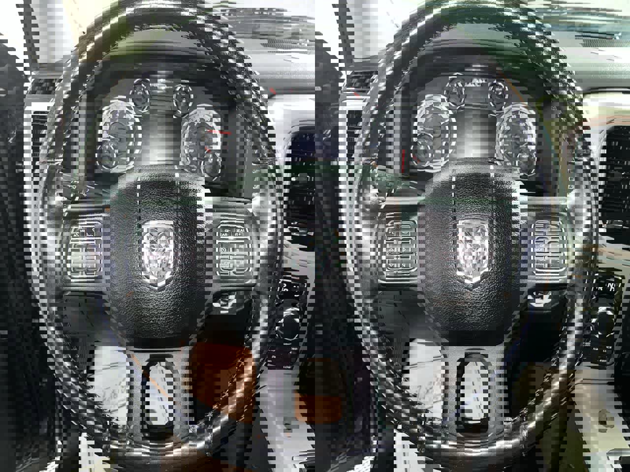 Used 2015 RAM 1500 Big Horn image 16