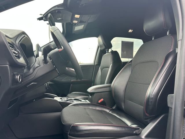 Used 2025 Ford Escape ST-Line image 10