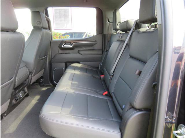 Used 2026 GMC Sierra 1500 SLT AWD/4WD image 5