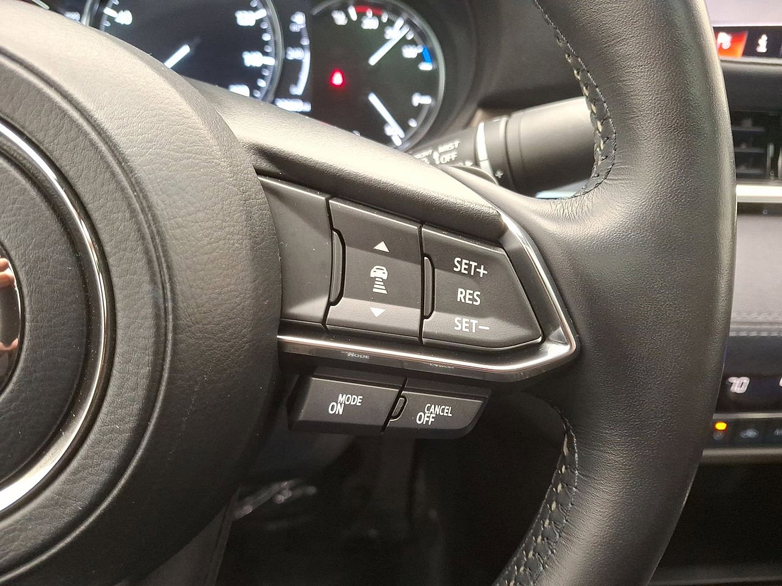 Used 2018 MAZDA MAZDA6 Signature image 18