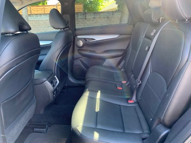 Used 2020 INFINITI QX50 Sensory w/ Proactive Package AWD/4WD image 17