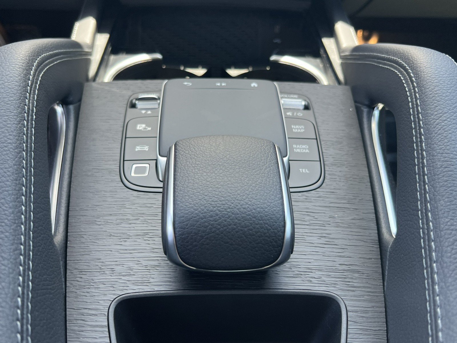 New 2026 Mercedes-Benz GLE 450 4MATIC Coupe image 21