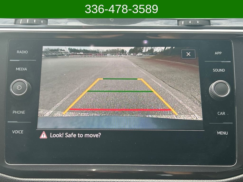 Used 2022 Volkswagen Tiguan SE R-Line image 19
