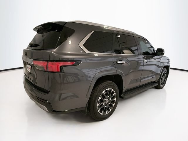 Certified 2024 Toyota Sequoia Limited w/ Tow Technology Package AWD/4WD image 6