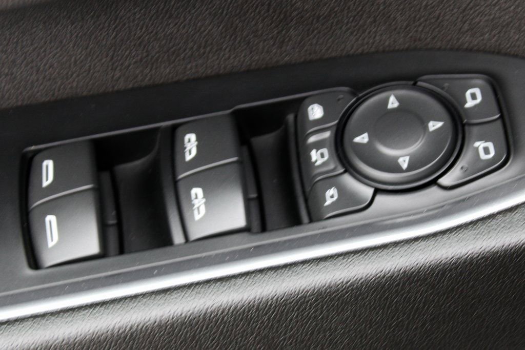 Used 2024 Chevrolet Silverado 3500 High Country w/ High Country Premium Package image 19
