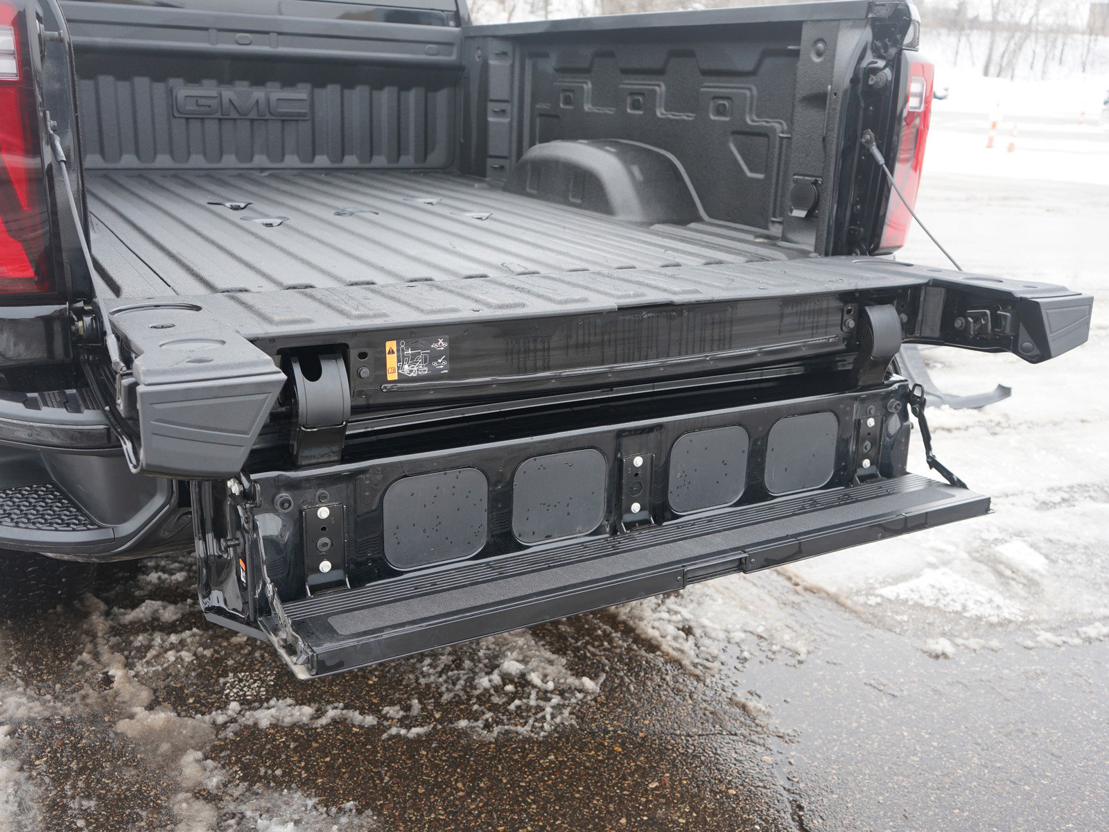 Used 2025 GMC Sierra 3500 Denali w/ Denali Reserve Package image 16