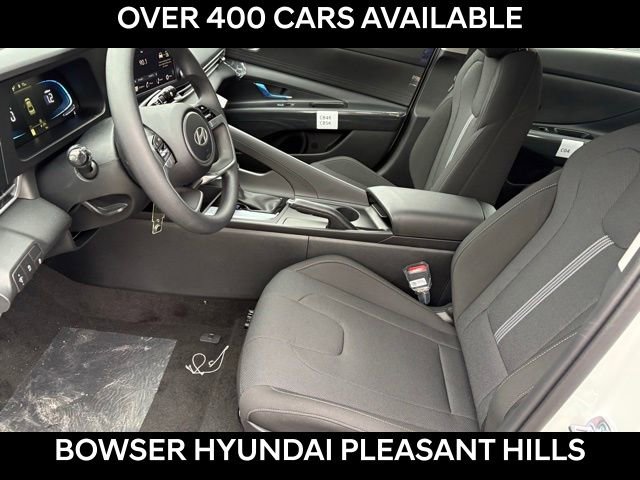 New 2026 Hyundai Elantra SE w/ Cargo Package image 7