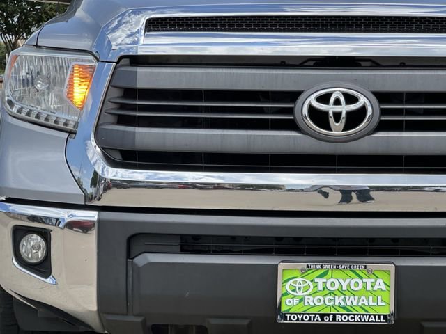 Used 2015 Toyota Tundra SR5 w/ SR5 Upgrade Package RWD image 8
