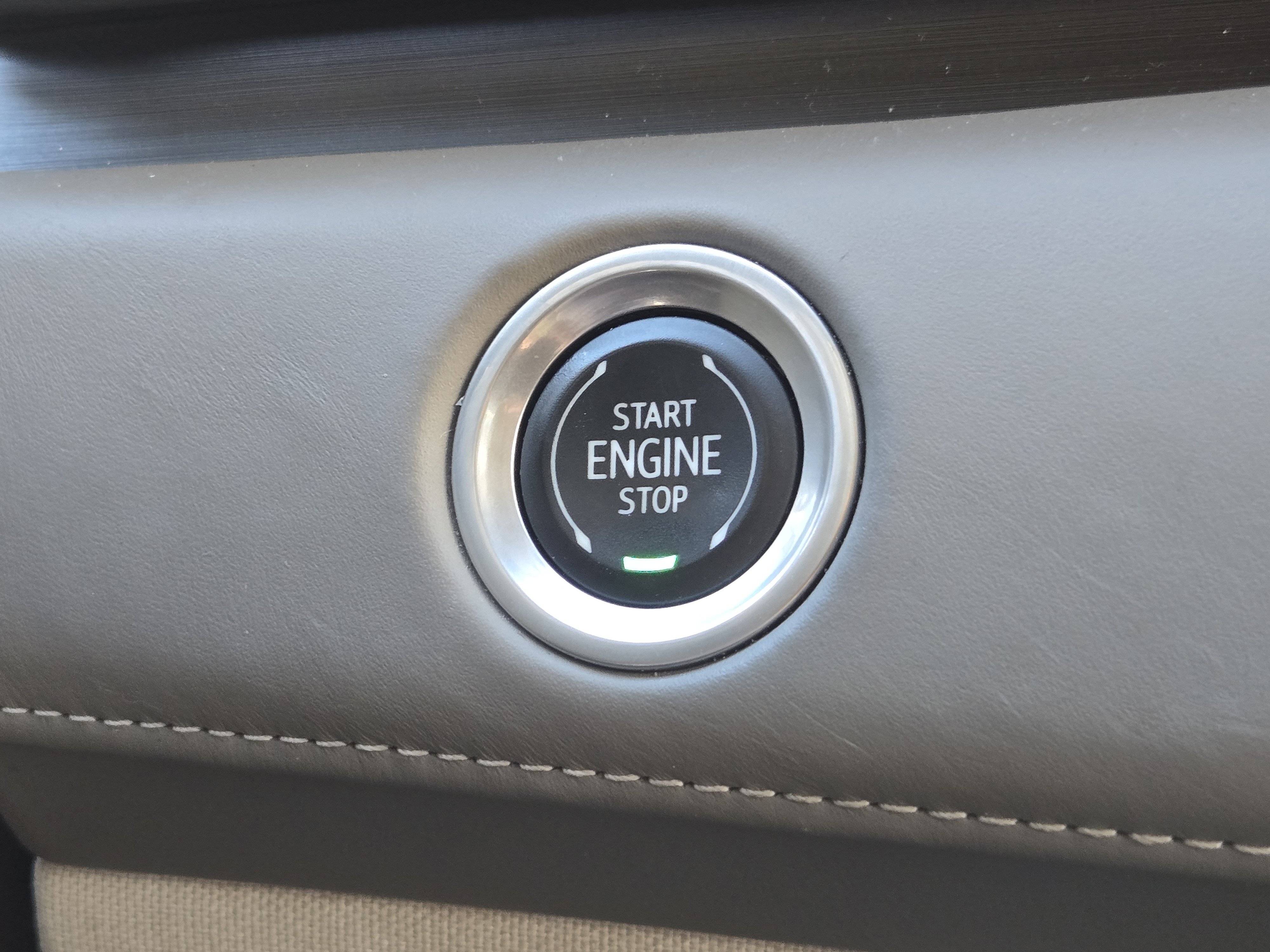 Used 2022 Cadillac Escalade Sport Platinum w/ Heavy-Duty Trailer Package image 24