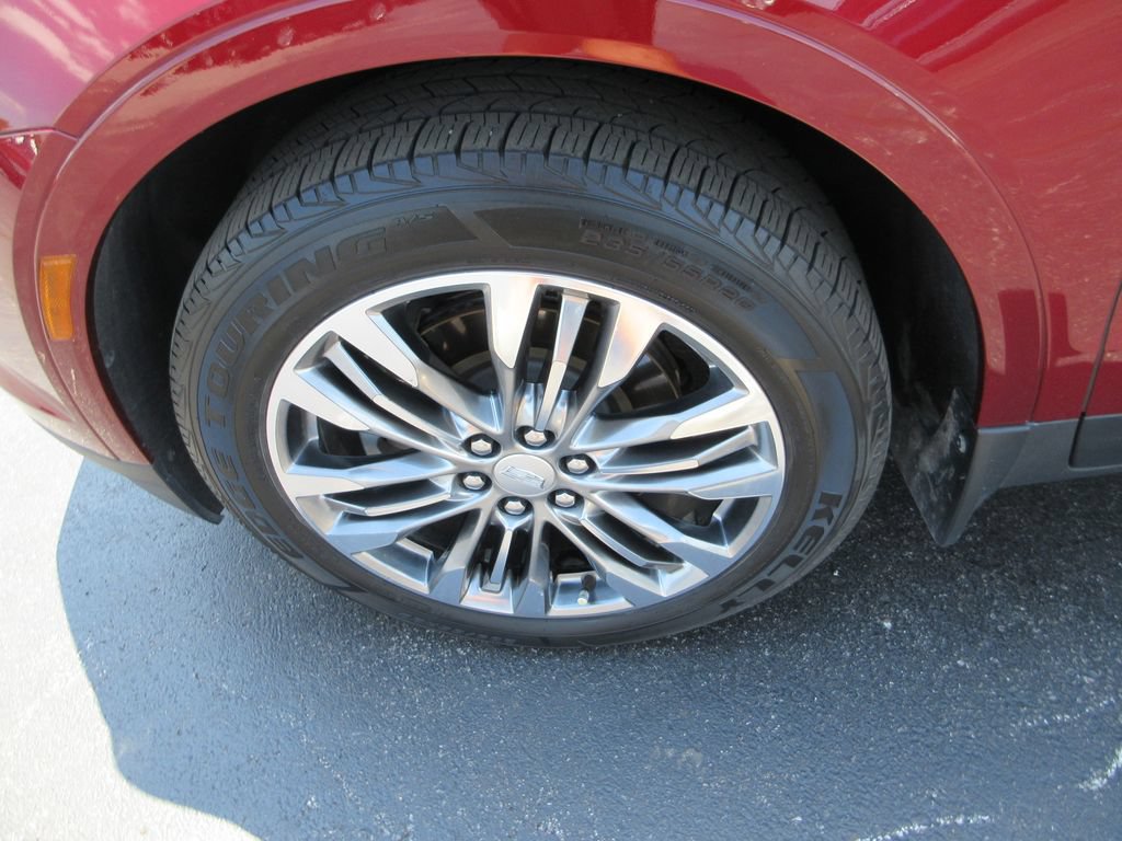 Certified 2018 Cadillac XT5 Premium Luxury FWD image 15
