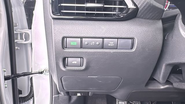 New 2025 Nissan Sentra SR w/ SR Premium Package image 30