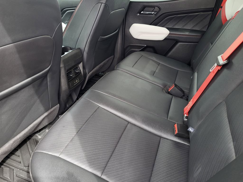 Used 2024 GMC Canyon AT4X image 21