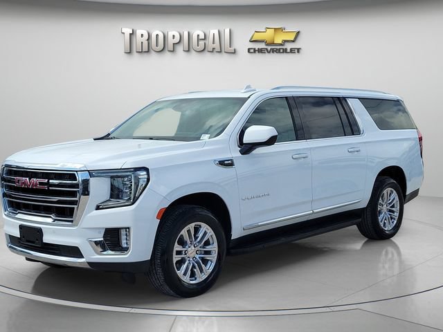 Used 2024 GMC Yukon XL SLT RWD image 1