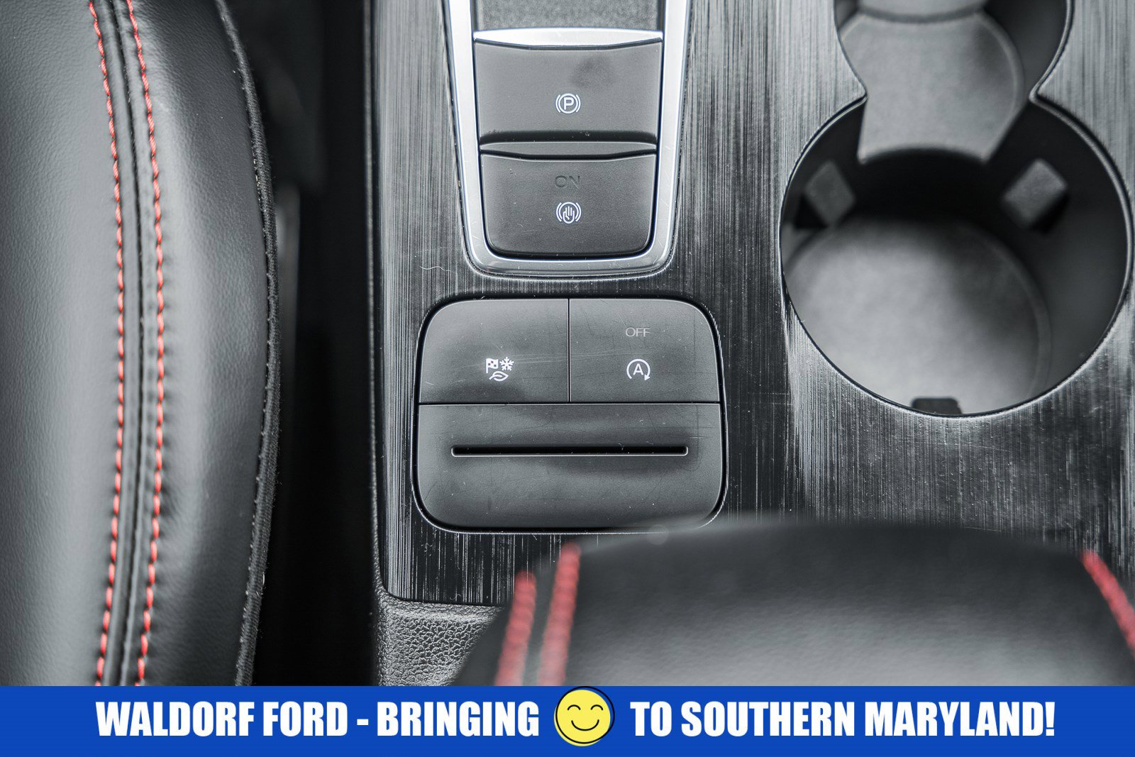 Used 2025 Ford Escape ST-Line Select image 29