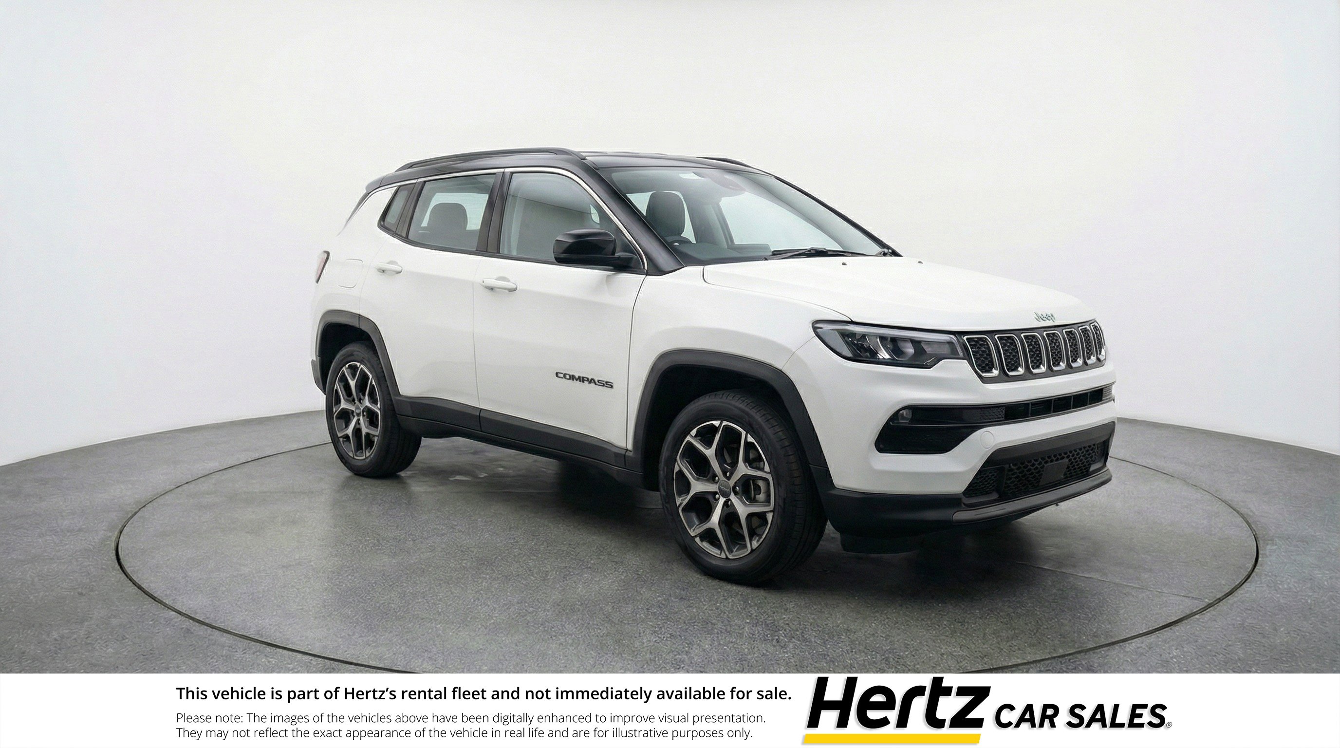 Used 2025 Jeep Compass Limited image 1