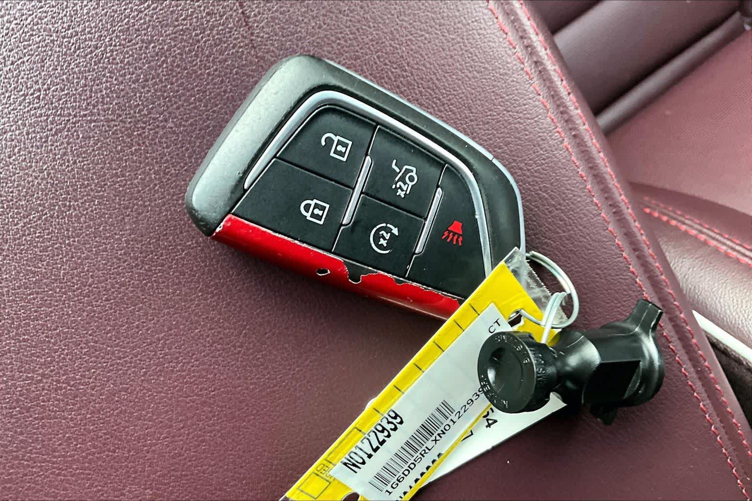 Used 2022 Cadillac CT4 V w/ Technology Package RWD image 28