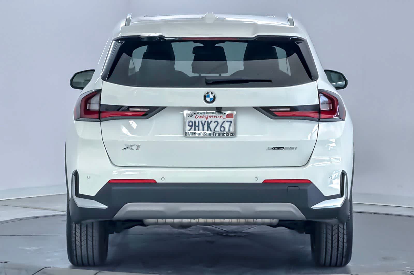 Used 2023 BMW X1 xDrive28i w/ Convenience Package AWD/4WD image 7
