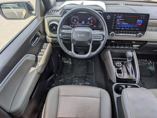 Used 2024 Chevrolet Colorado ZR2 w/ ZR2 Convenience Package III AWD/4WD image 16