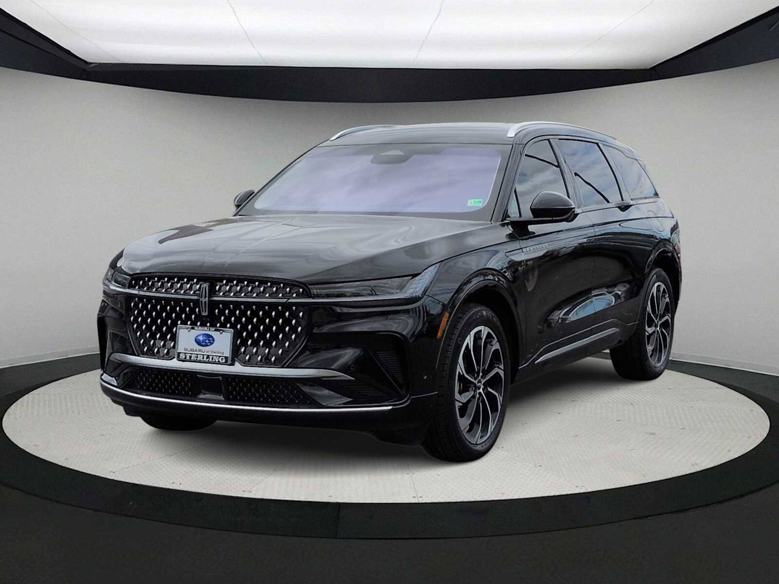 Used 2024 Lincoln Nautilus Reserve image 4