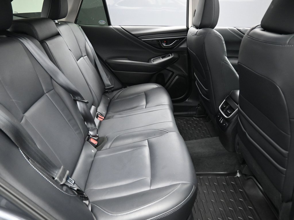 Used 2023 Subaru Outback Limited XT image 31