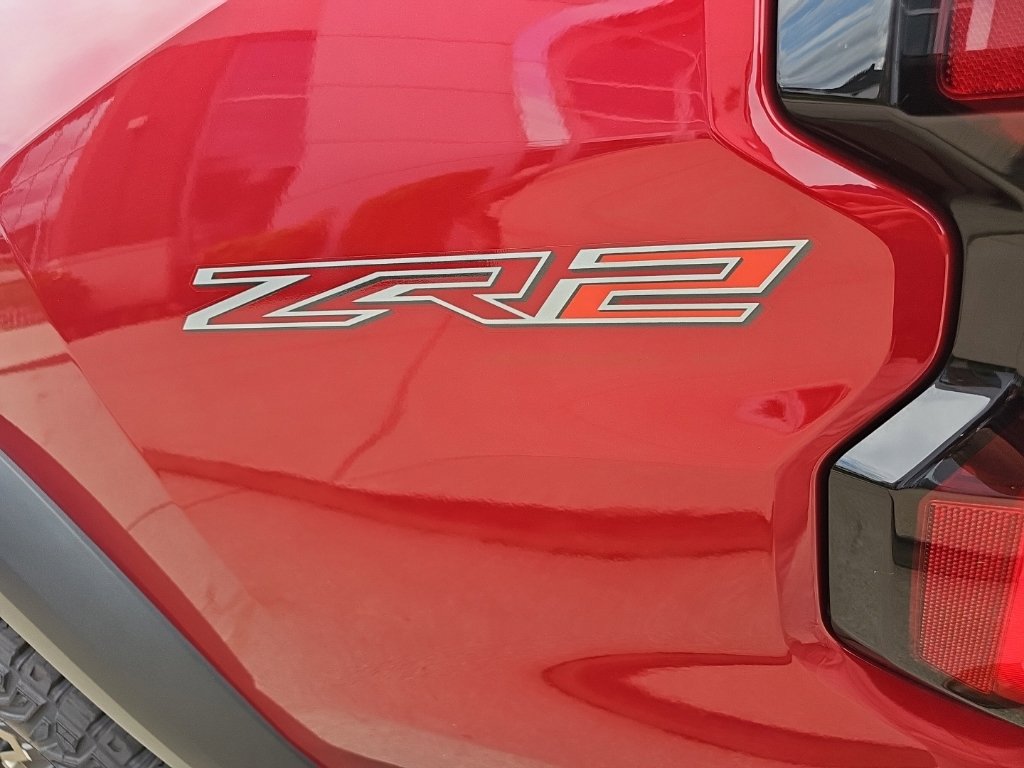 Used 2024 Chevrolet Colorado ZR2 AWD/4WD image 27